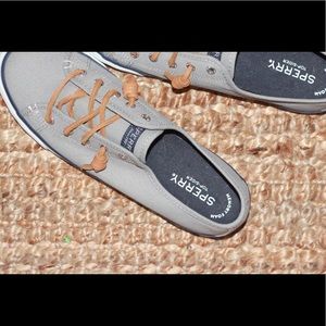 Sherry Top Sider Shoes (Never been worn)